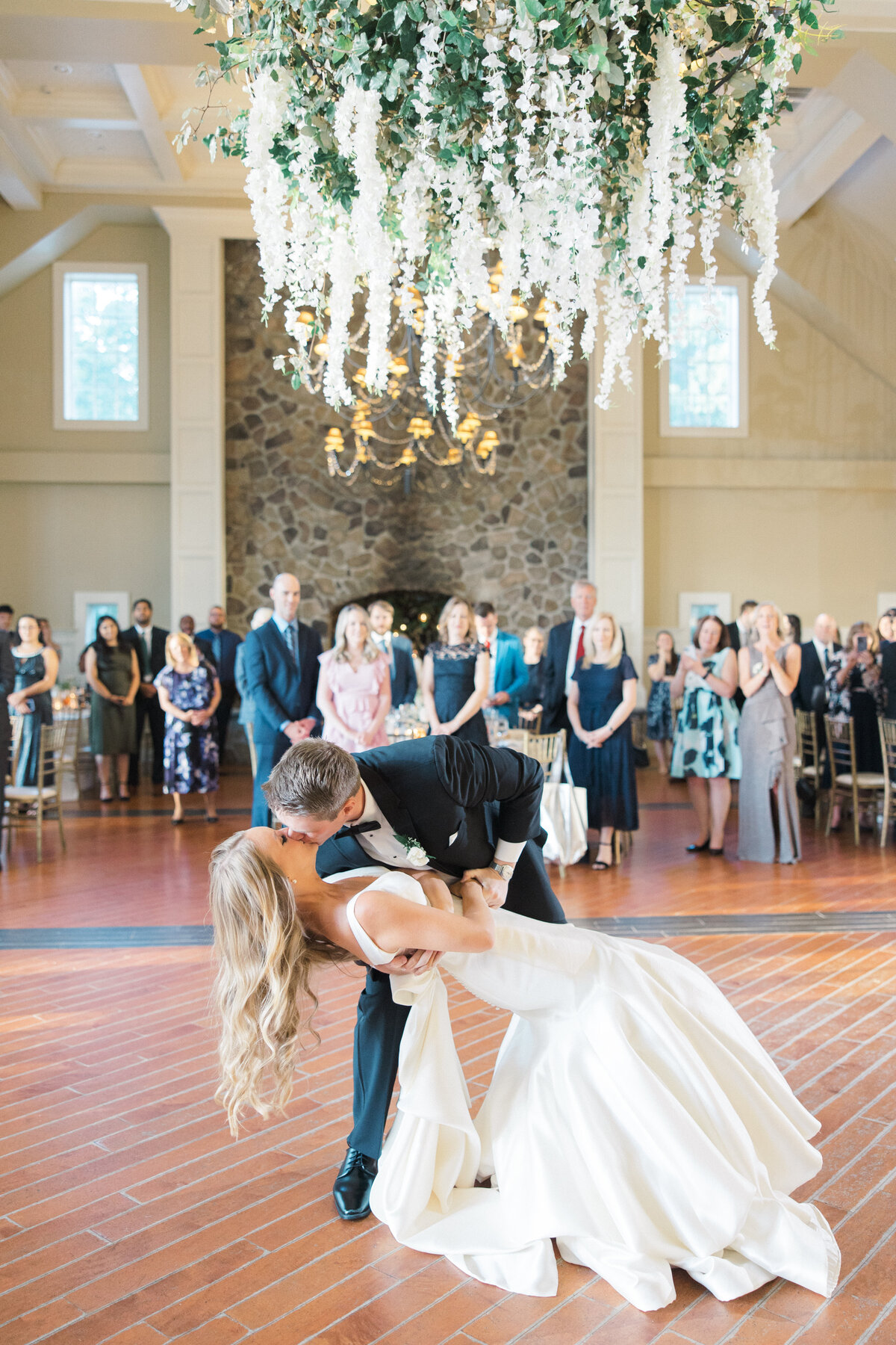 Molly Sue Photography New Jersey + East Coast Wedding Photographer Romantic Imagery Engagement Lifestyle Heirloom Wedding Albums71