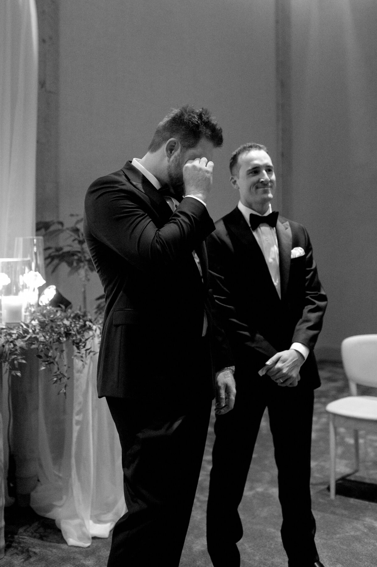 1HotelTorontoWeddingCeremony-49