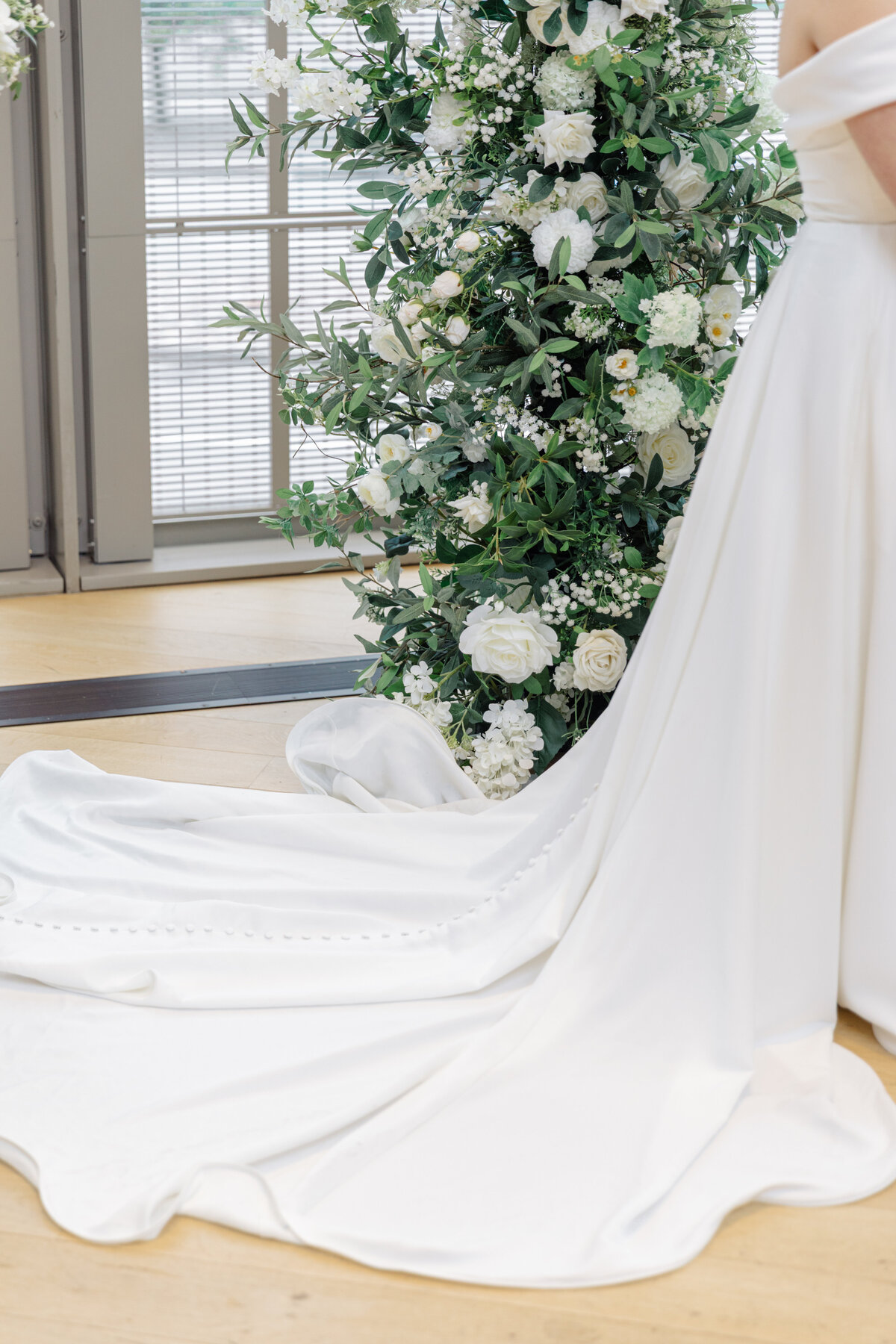 Alexandra & Derek Wedding - Sneak Peeks-59