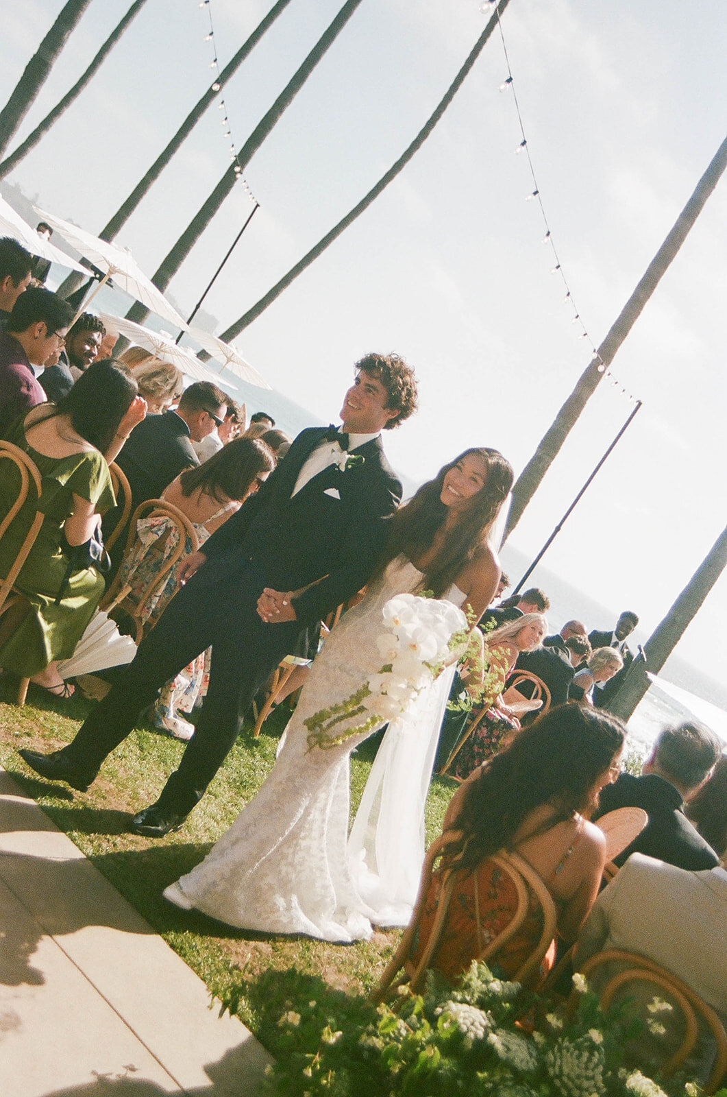 seaside-wedding-setup-meagan-hilss-events