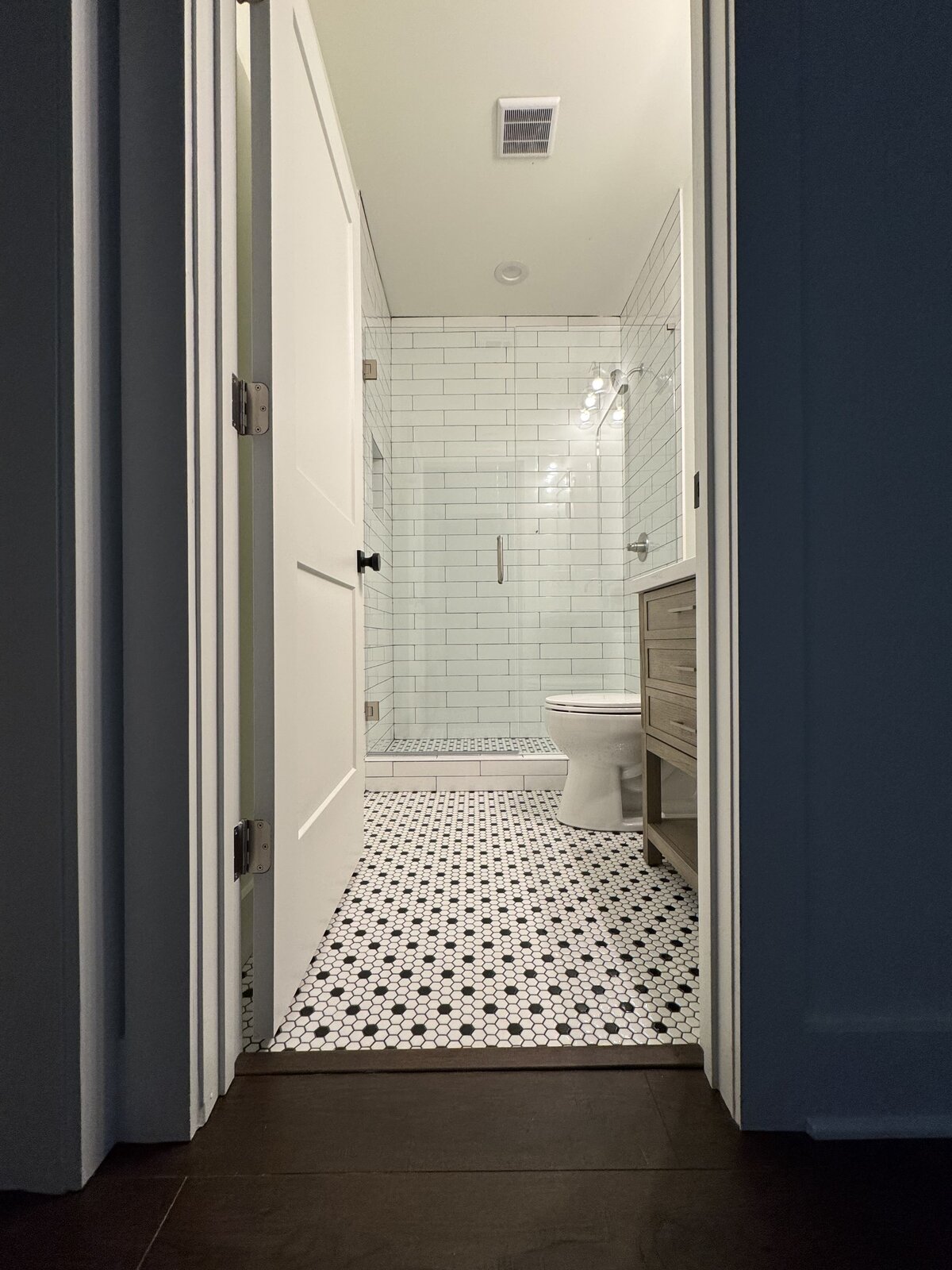 varilko_bathroom_1592