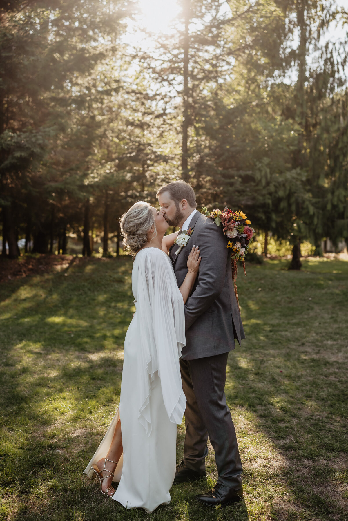 morgan-ryan-saltys-alki-wedding-534