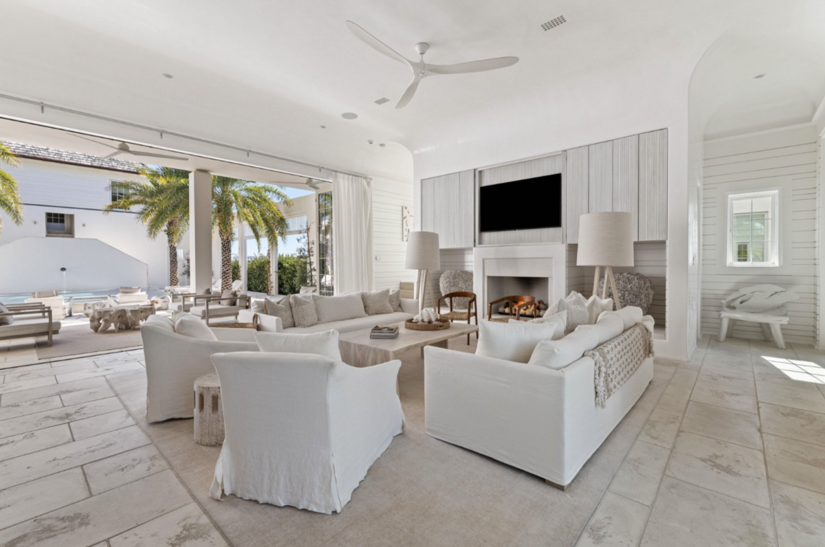 Screenshot 2025-10-06 at 7.31.54 PM