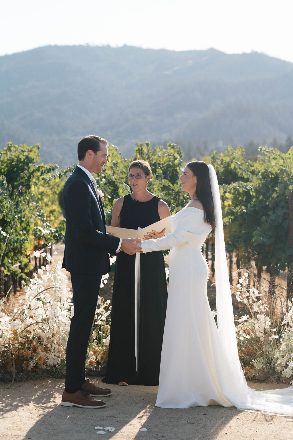 SydneeMariePhotography--NewYorkWeddingPhotographer--TrePosti,StHelenaWedding--M+D-48