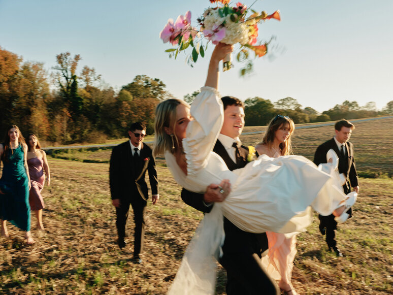 outdoor farmhouse wedding venue charlotte