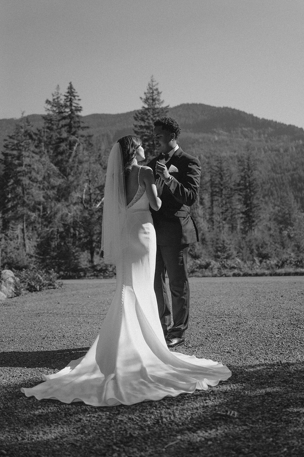 09-19-25_Mallory&Andile_PRPLLC-402