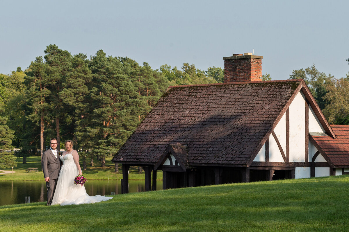 Addison-Oaks-Wedding-Photographer-in-Michigan-216