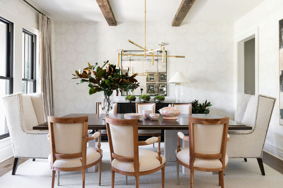 Countess / Gibson - Dining Room - Evan Millárd Interior Design