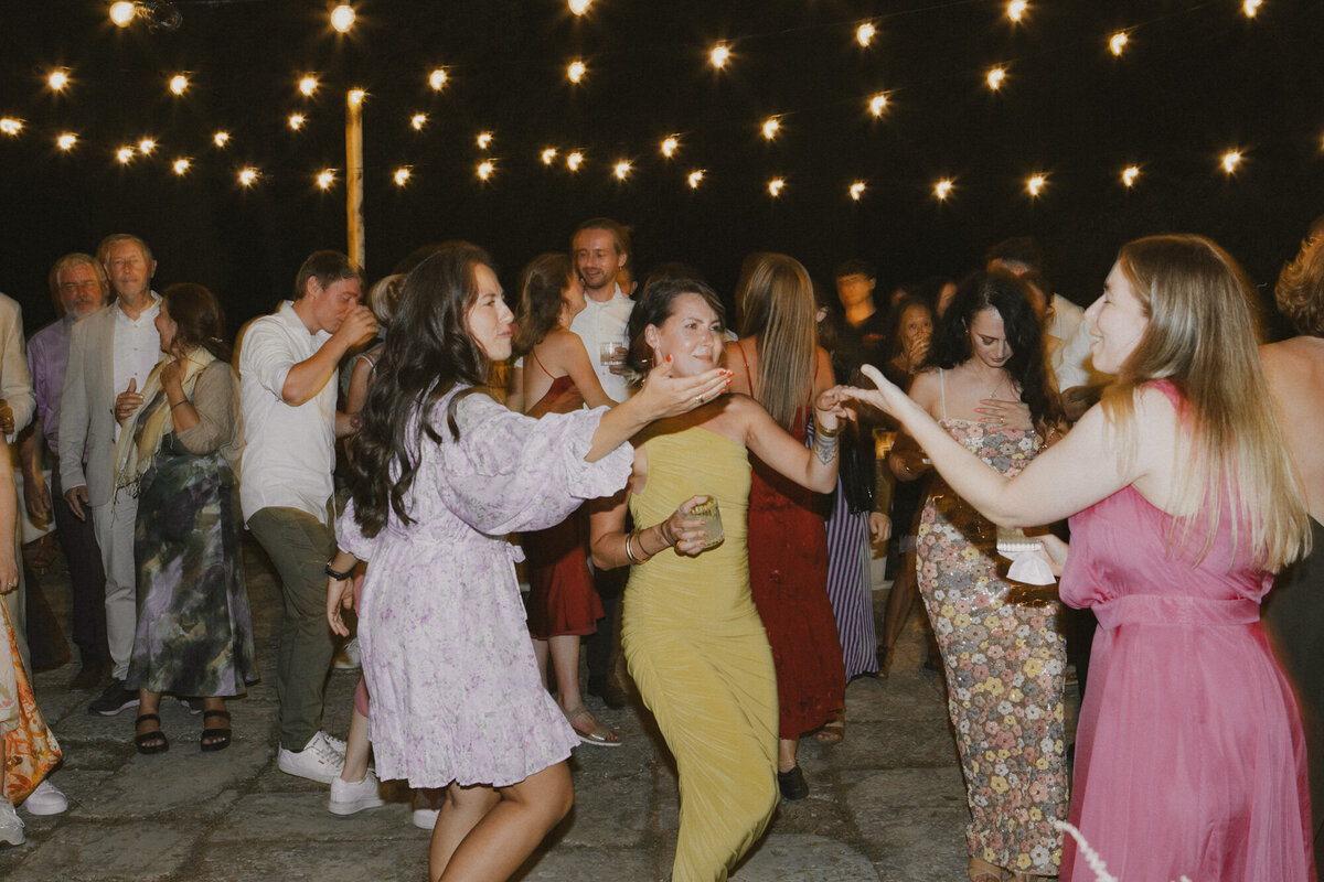 AM-Editorial-20251004-150