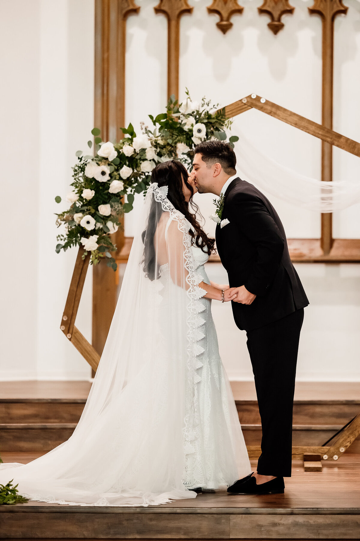Archer Inspired Photography - Leticia and Corey - Wedding - The Sanctuary - Long Beach CA-129