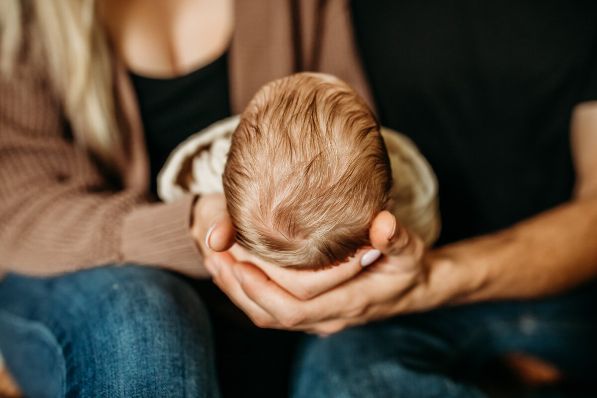 New_Hampshire_Lifestyle_Newborn_Photographer-47