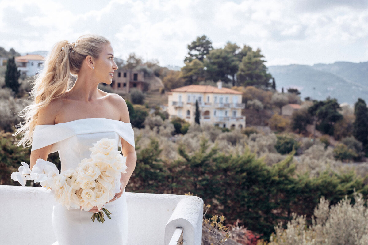040-Cinematic-Editorial-Destination-Wedding-Skopelos-Island-Greece-Lisa-Vigliotta-Photography