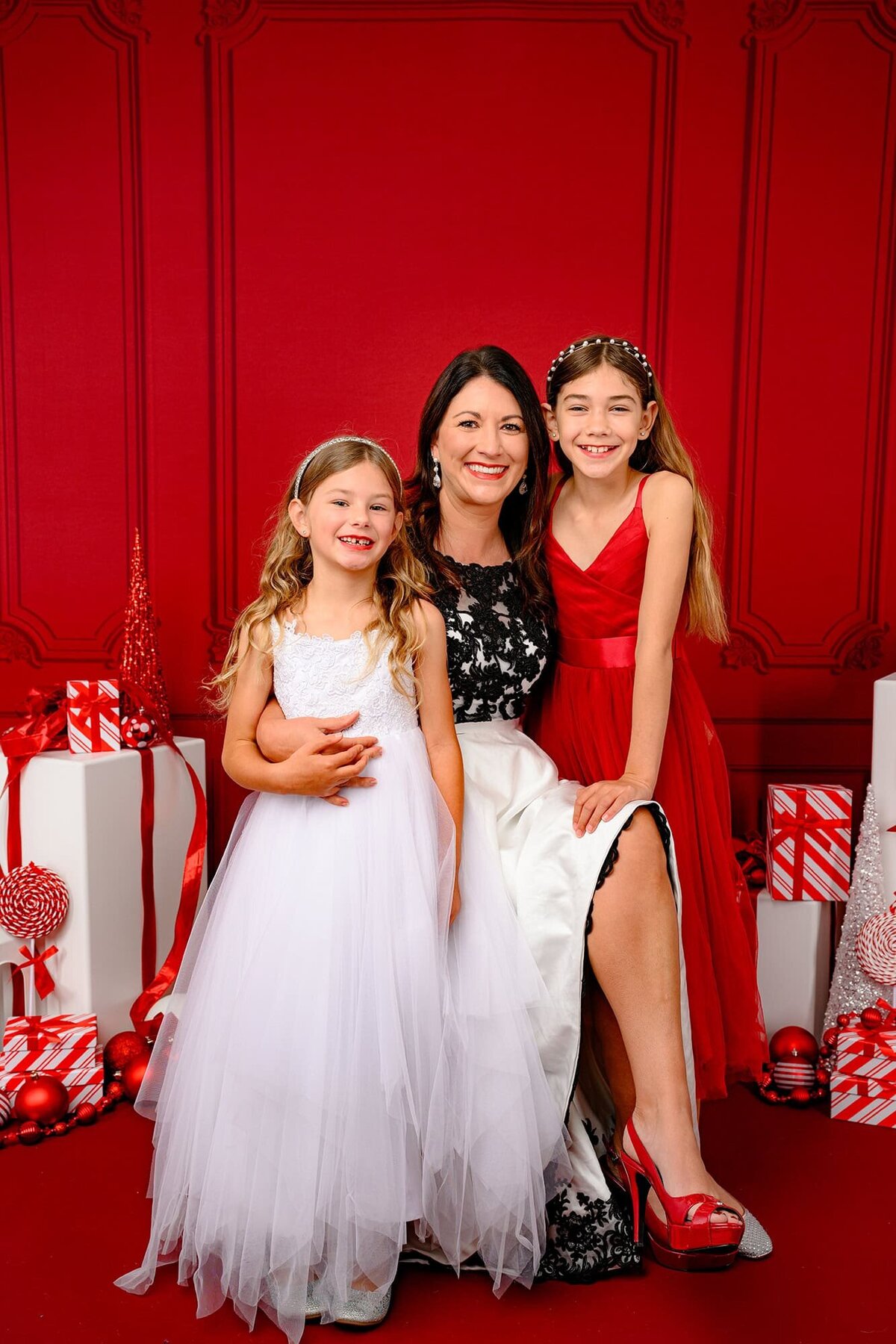 Charlotte-Limited-Edition-Holiday-Session-Tobis-Timeless-Treasures-007