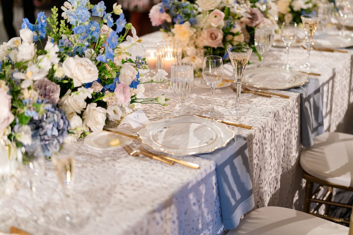 Grand Rapids Wedding Photographer JW Marriott713