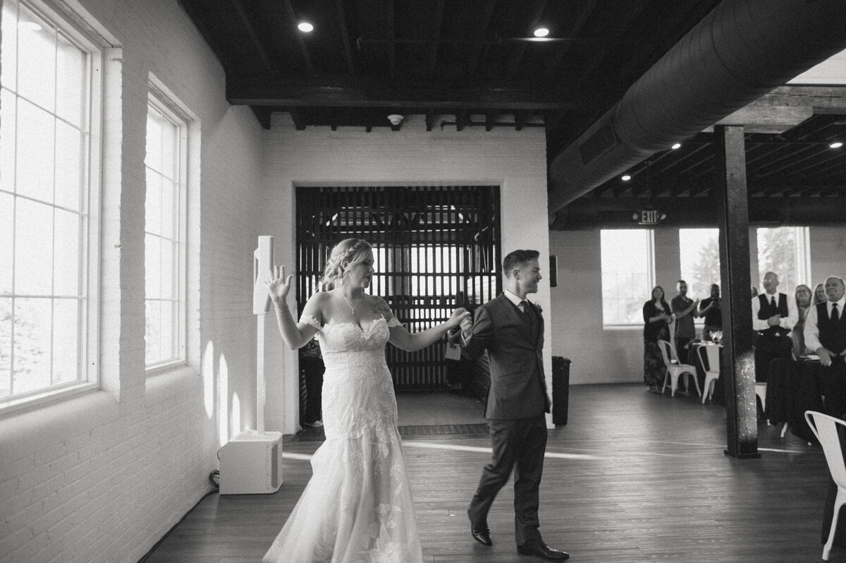 Wedding_Cincinnati_Ohio_Taft Musuem_May2024_Claire_Keathley_Photography-648 3