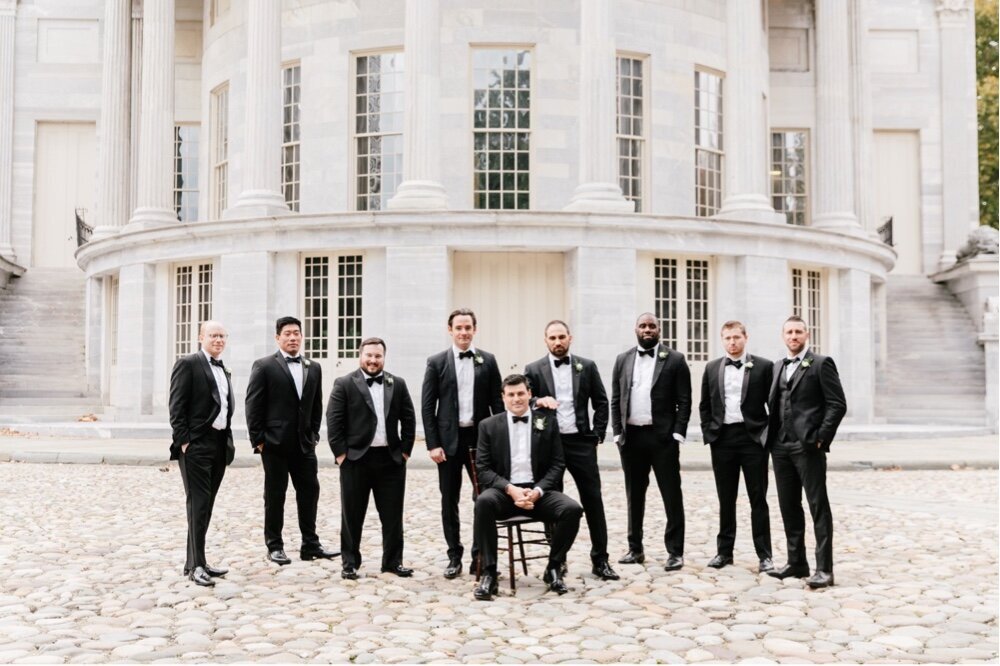 177_black-and-white-wedding_black-tuxedo-groom