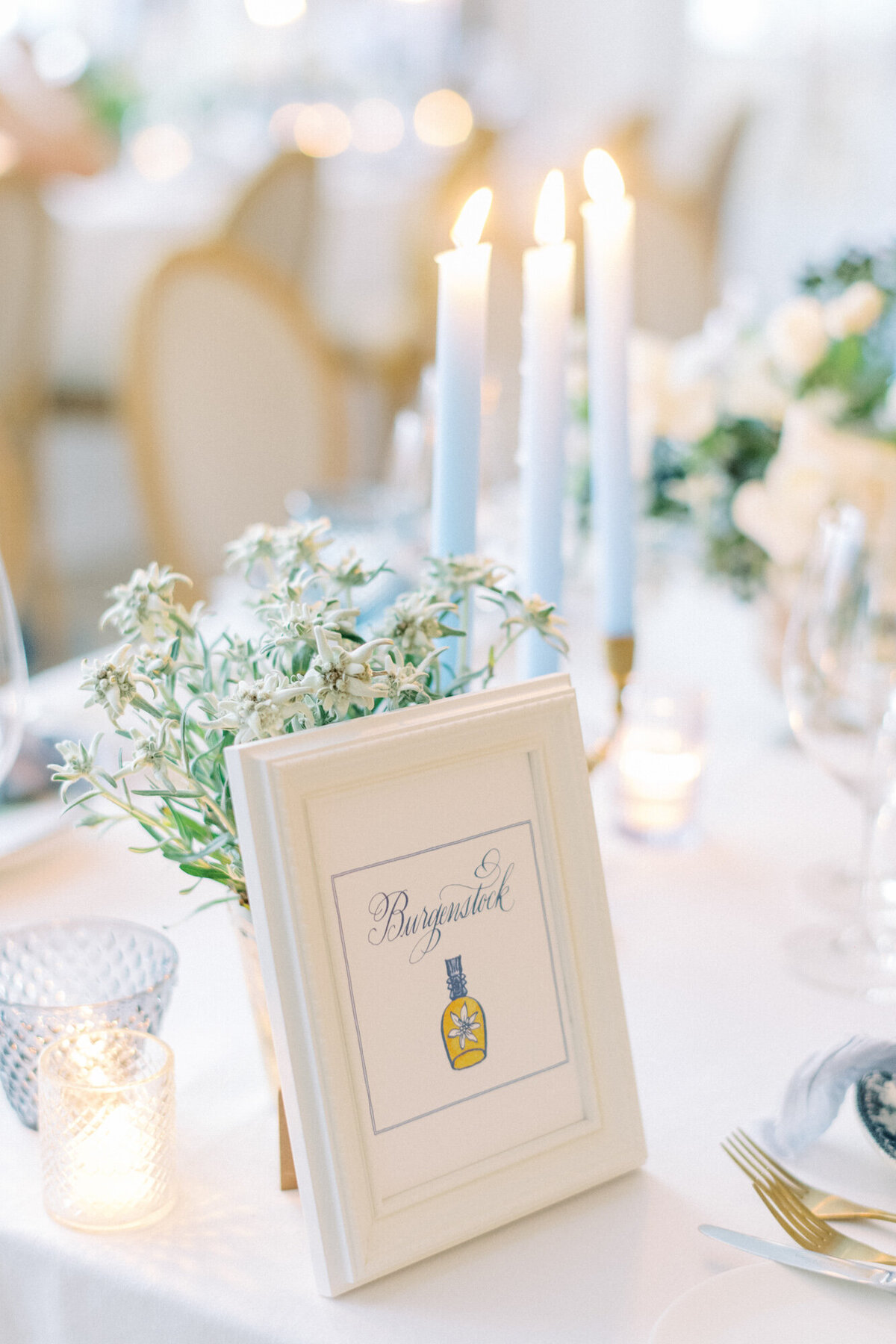 Maïlys Fortune Photography Husband Wife Wedding Weddings Photography France Switzerland Italy Timeless Dreamy Imagery Bilingual French English Destination Weddings Destination Wedding Provence French Riviera Paris Lake Como Tuscany127