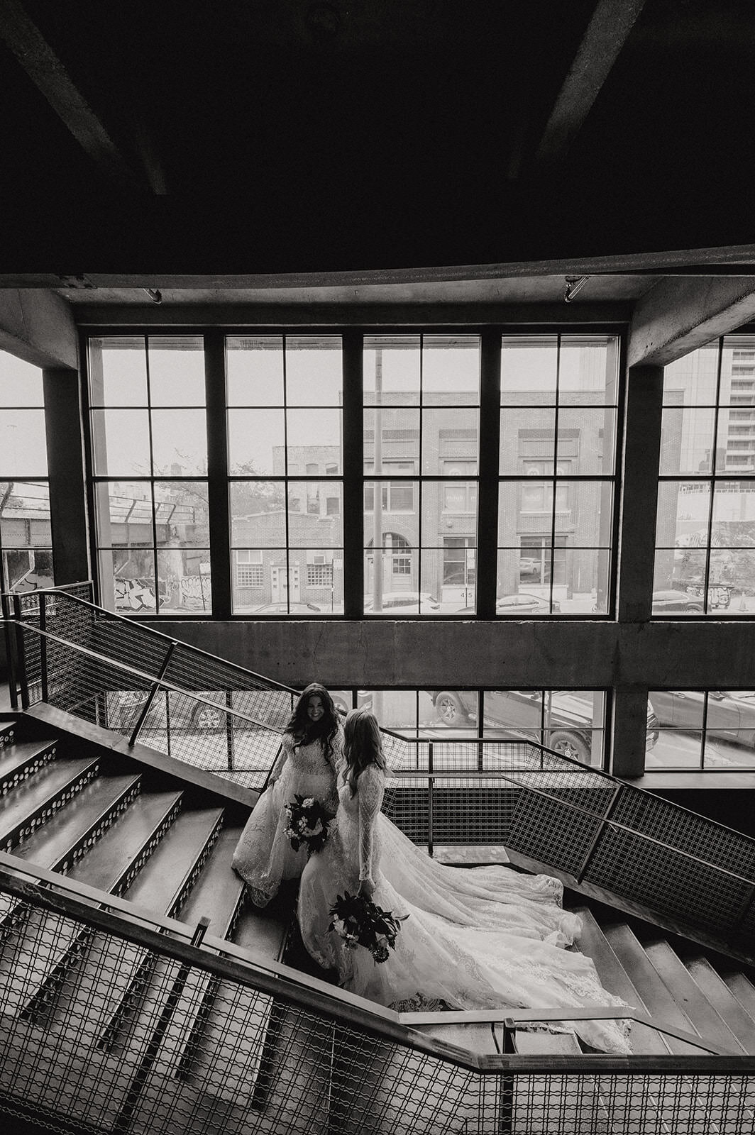 morgan-mfg-wedding-photos-stairs-portraits-melissa-ferrara-photography