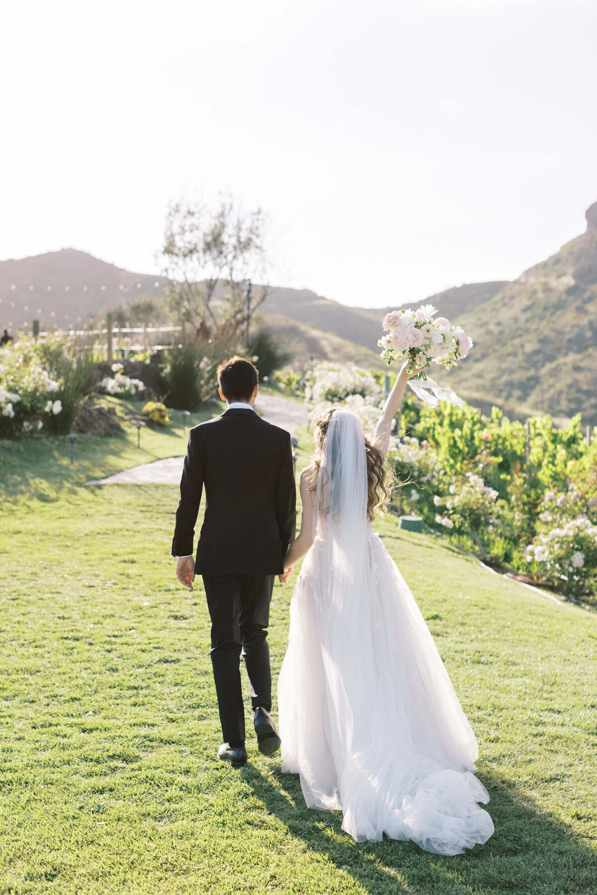 Lisa-Leanne-Photography_Saddlerock-Ranch-Wedding_Malibu-Wedding_Southern-California-Wedding-Photographer_36