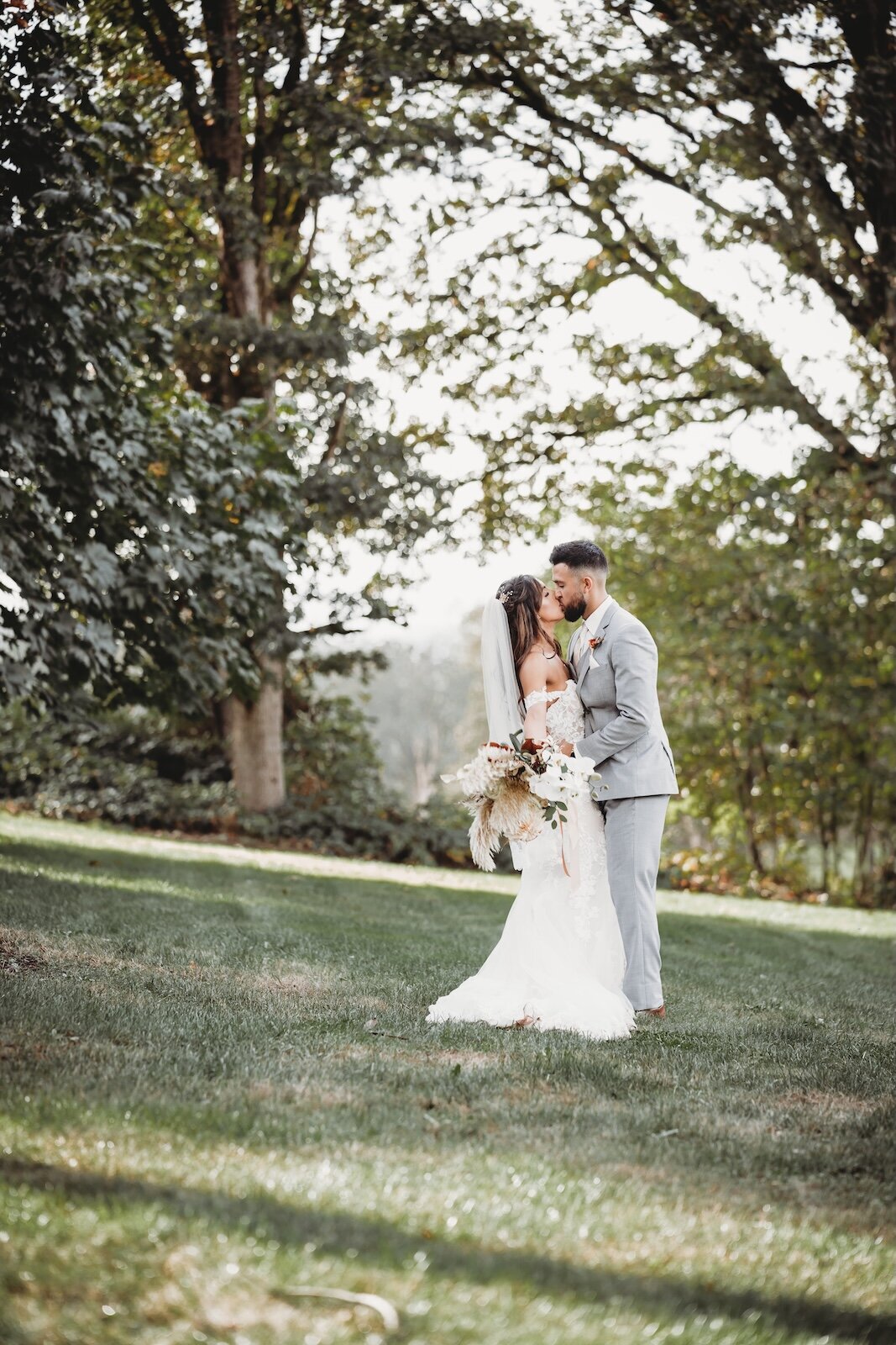 small-wedding-photographer