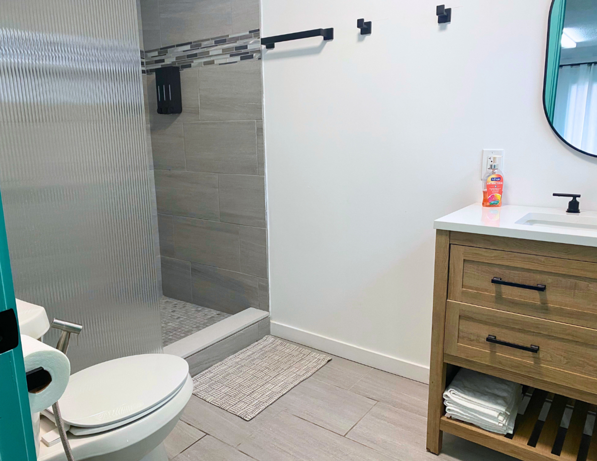 119 - 1BR King (2)