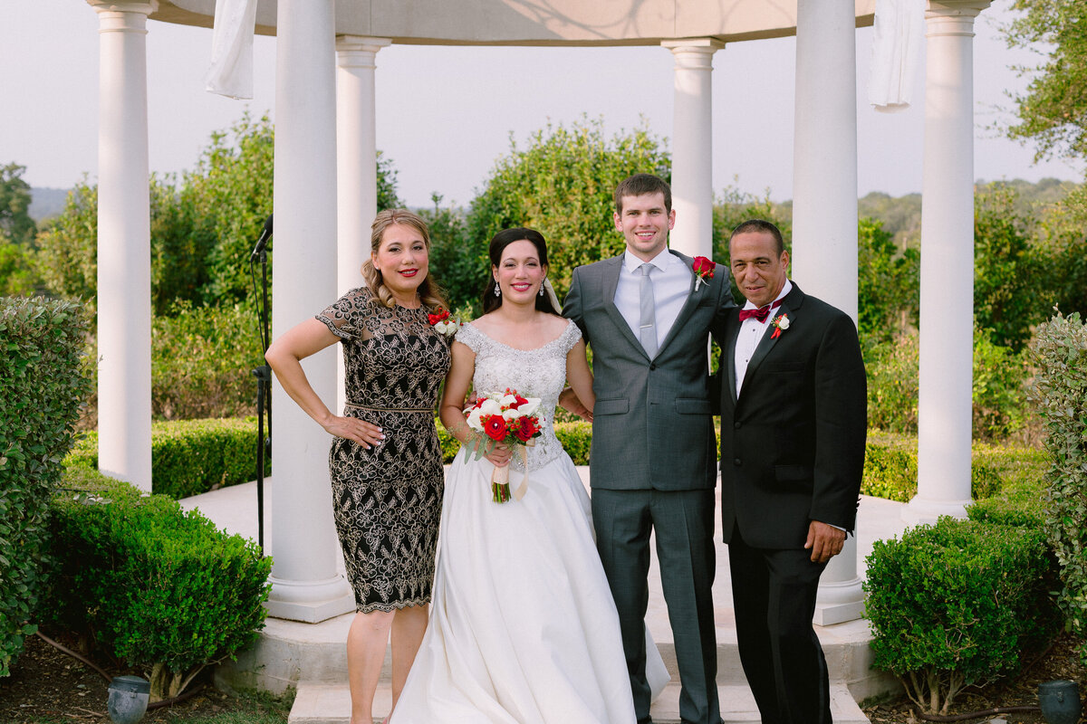 san_antonio_austin_texas_wedding_photographer-Gardens-Cranesbury-View-LnG-1184