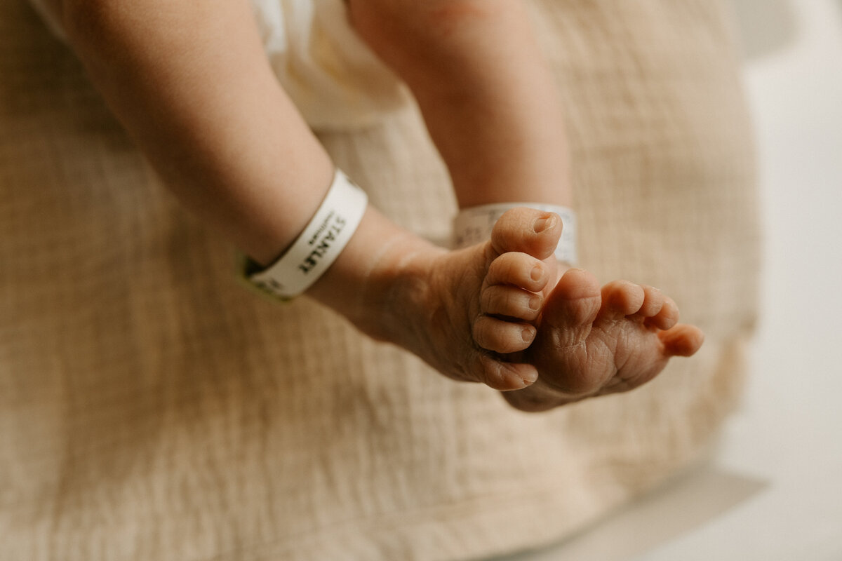 Newborn-details-photographer-houston-texas