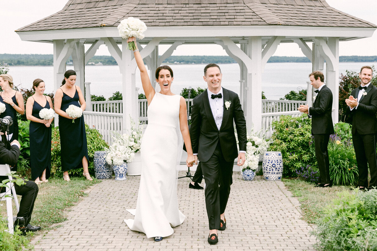 A Coastal Luxury Wedding at French's Point in Maine _-6380
