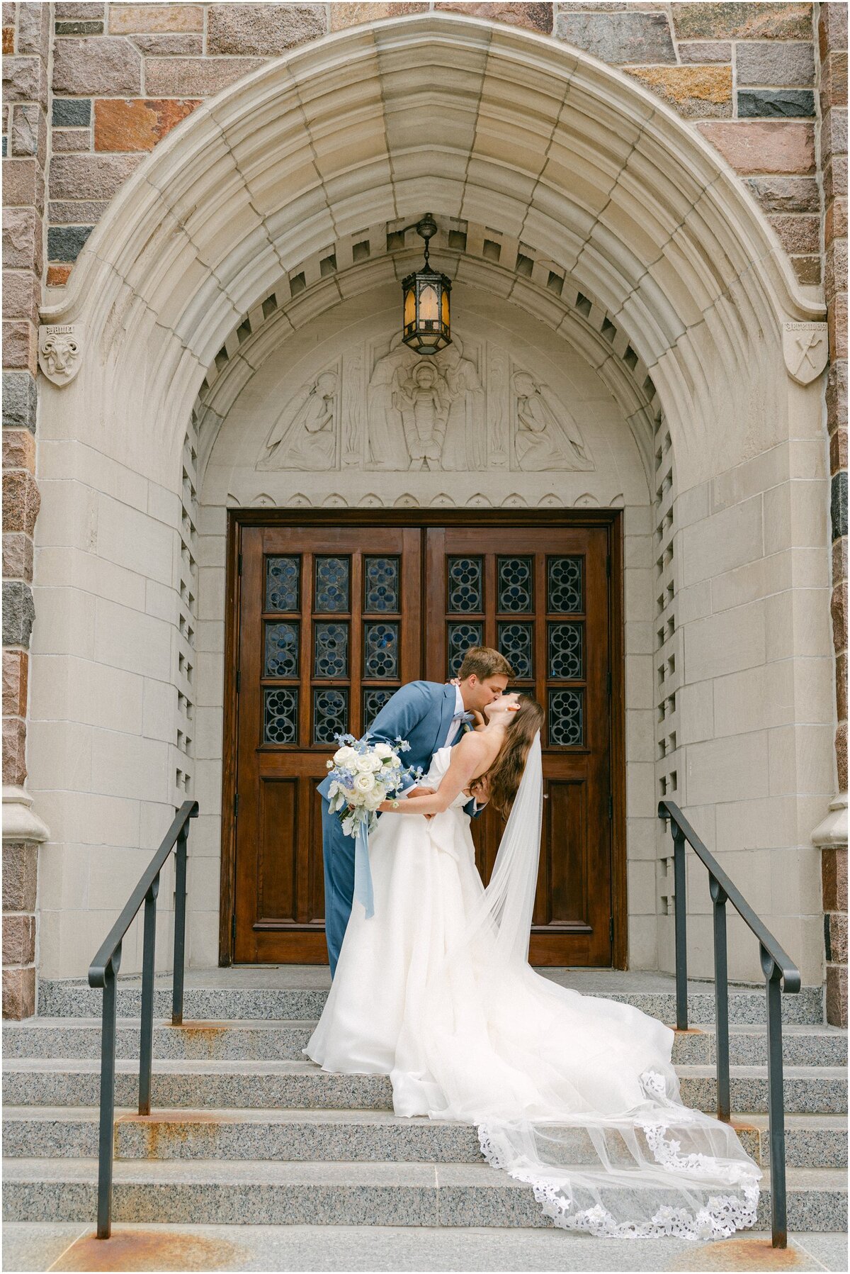 St_Paul_Wedding_Photographer_Jennifer_Sanders_Photography_Town_and_Country_Club_0139