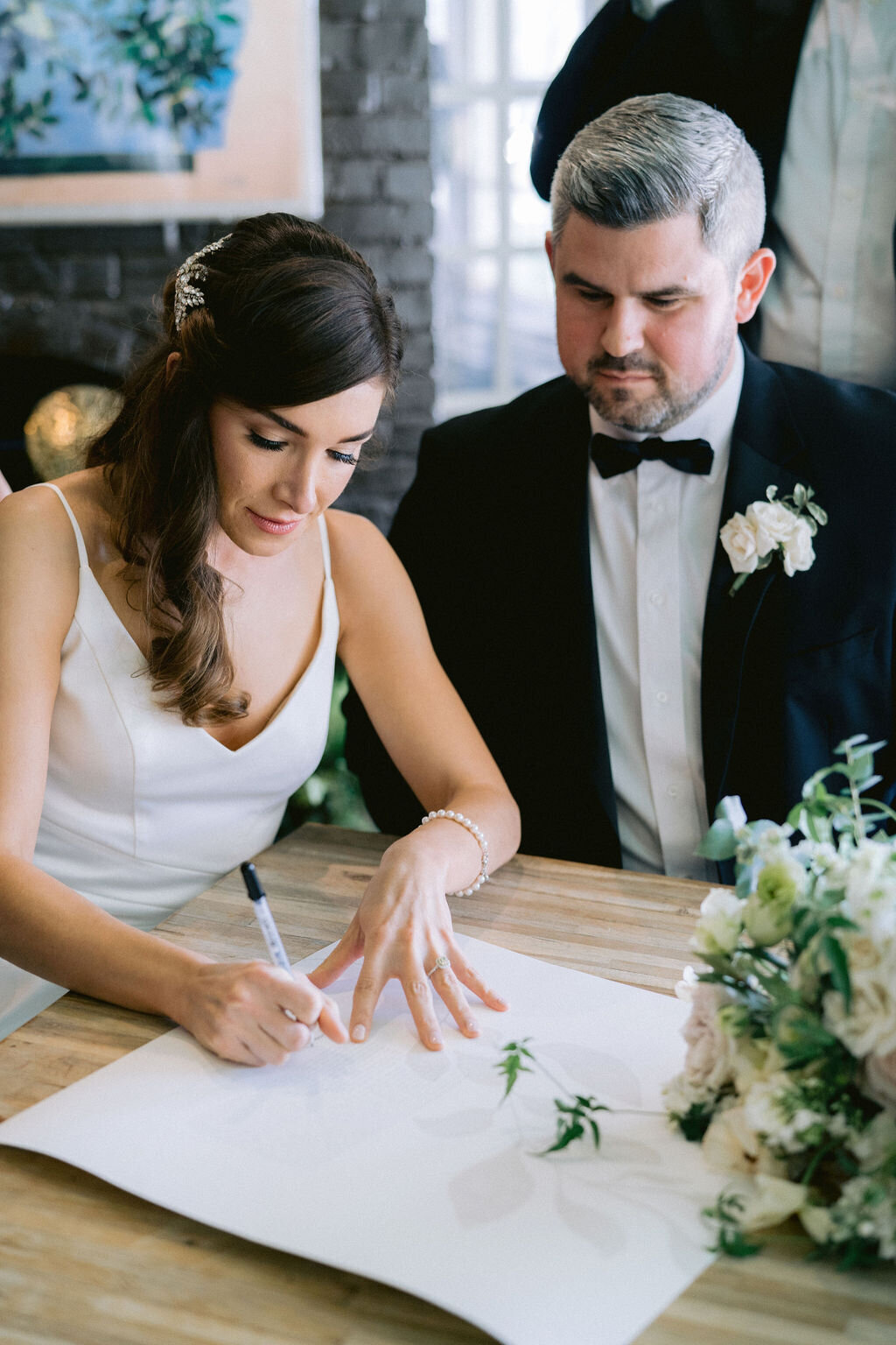 NikkiSanterre_CharlottesvilleLuxuryWeddingPhotographer_CliftonInnWedding_B&J-132