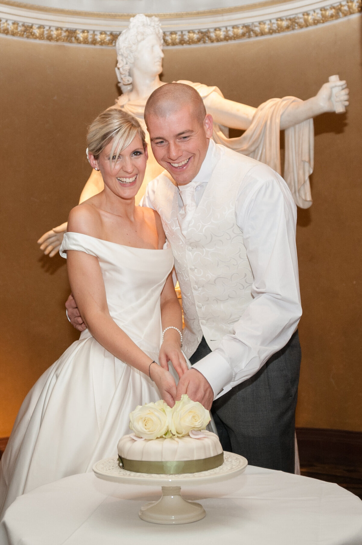Woburn-Abbey-wedding-photography-1062