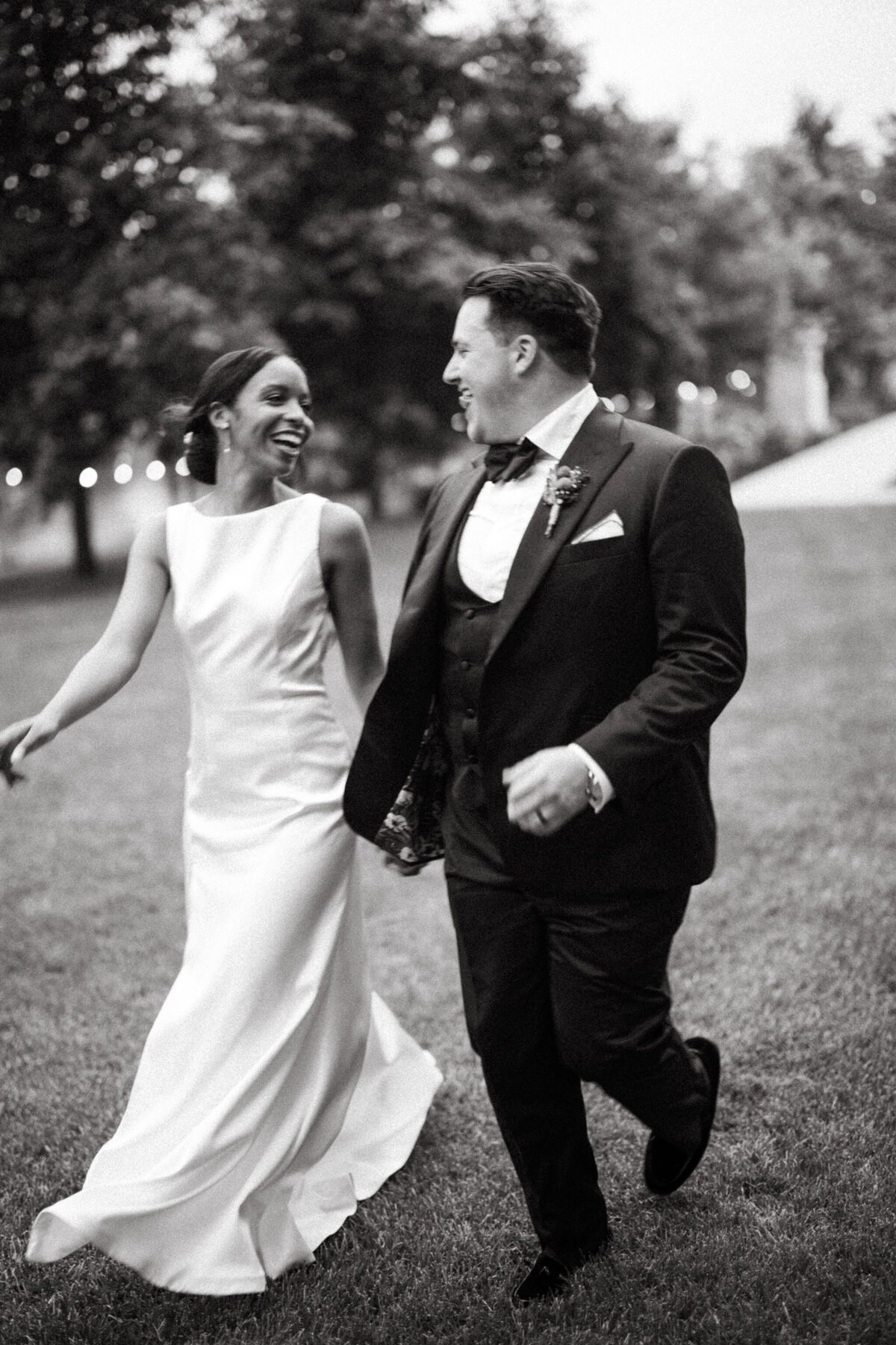 Film-Wedding-Photographer-016