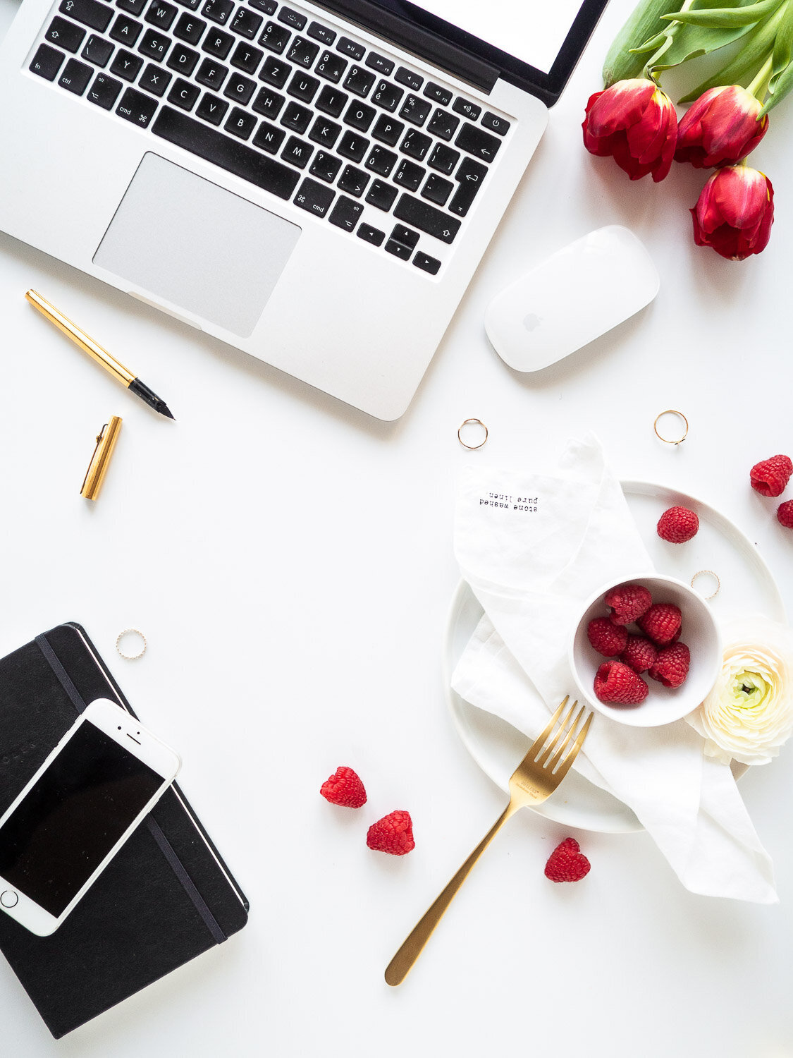 kvetuse-vasirova-flatlay-fotografie-praha-2