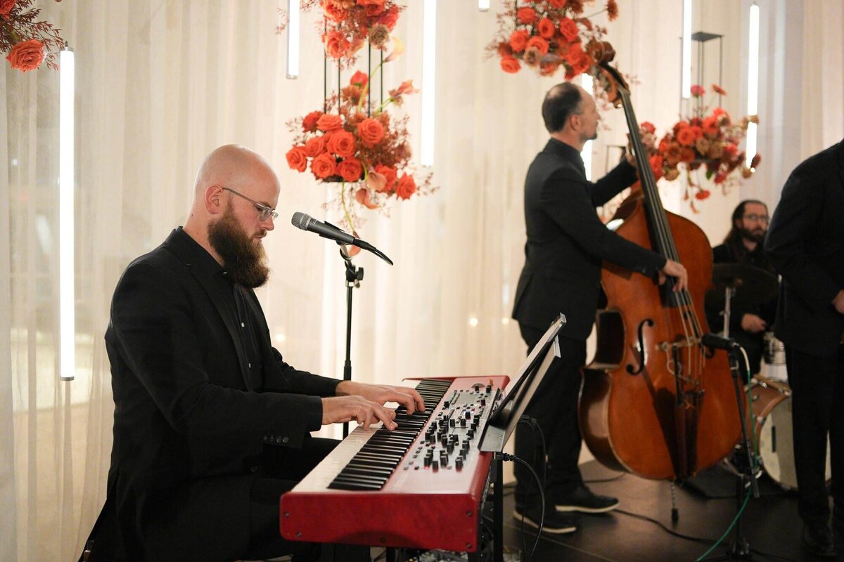 live-musicians-milwaukee-art-museum