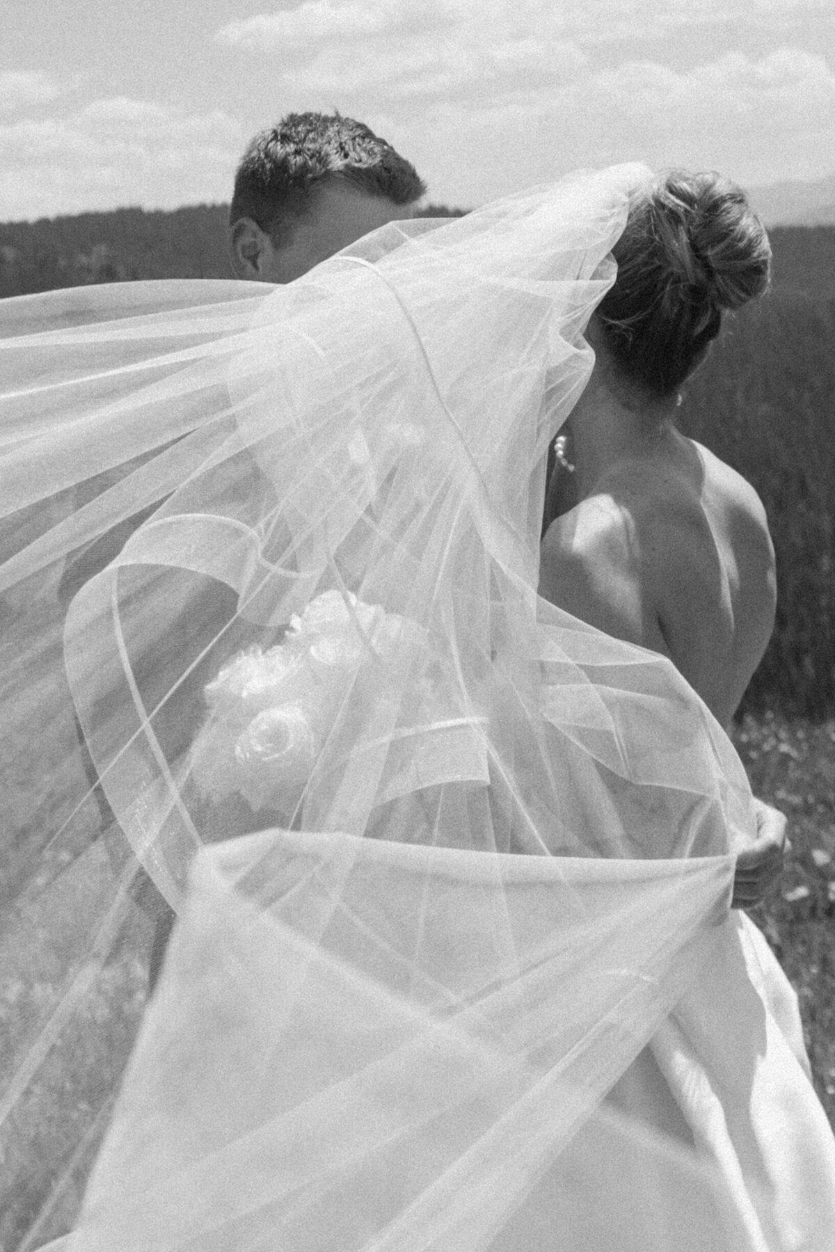 SophiaErikWeddingHighlights-23