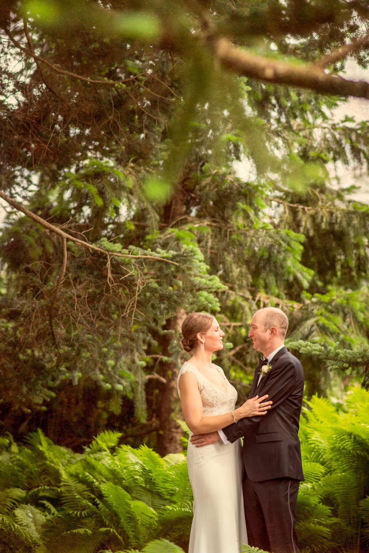garden-wedding-in-the-bronx-NYBG-2
