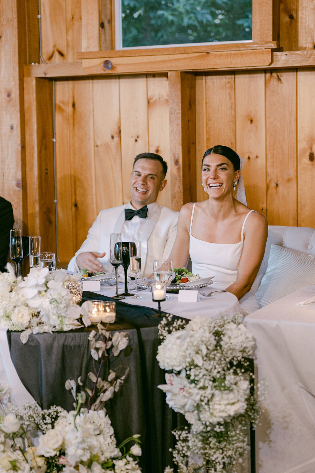 black-white-sweetheart-table-wedding-decor