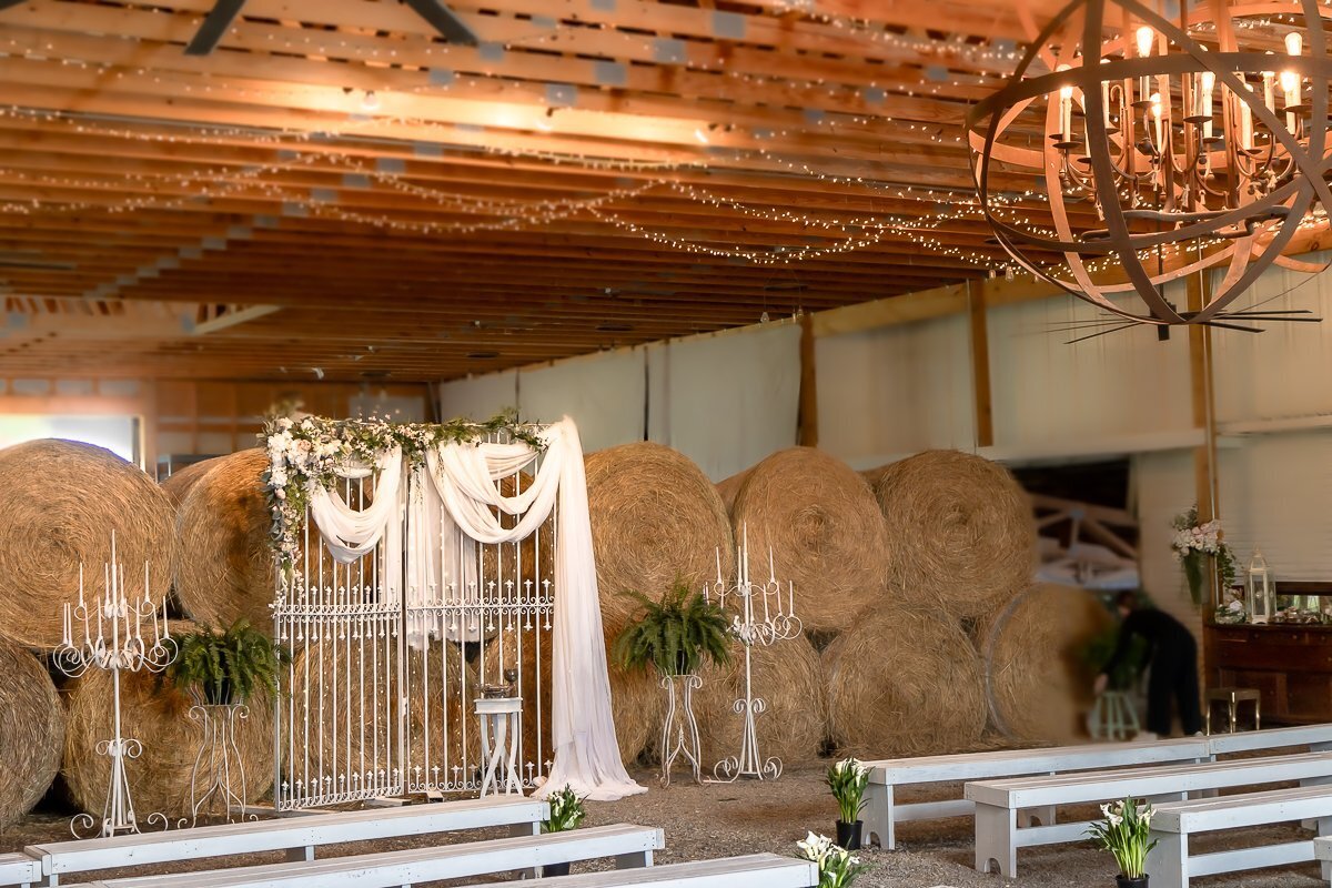 2024Sinkland-Farms_Wedding-Event-Venue-Chapel-Barn_SM-9866