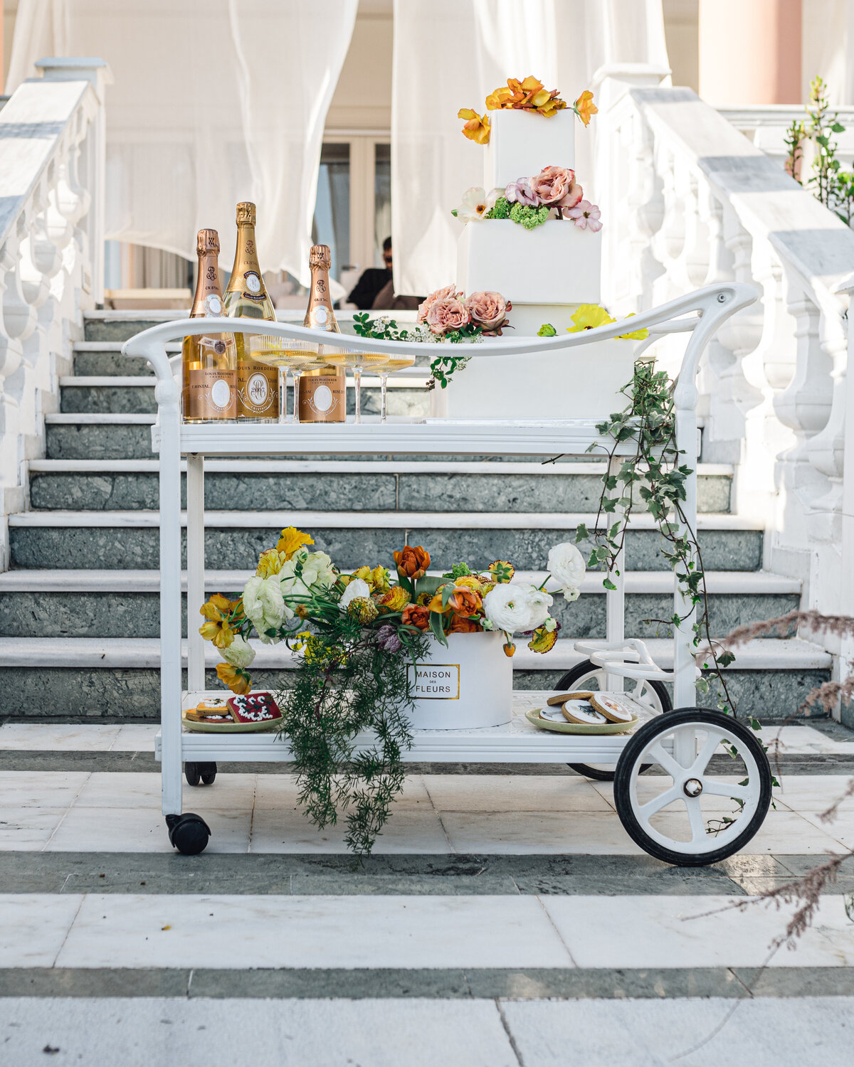 Dimos Bablis Studio Luxury Wedding Photographers Greece and Italy Santorini Wedding  _045