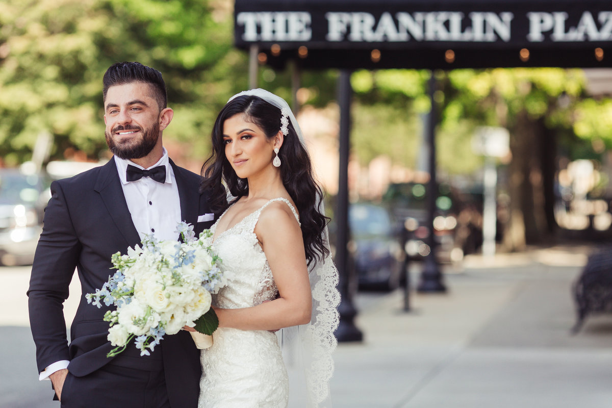 the-harris-co-wedding-photographer-franklin-plaza-troy-new-york-017
