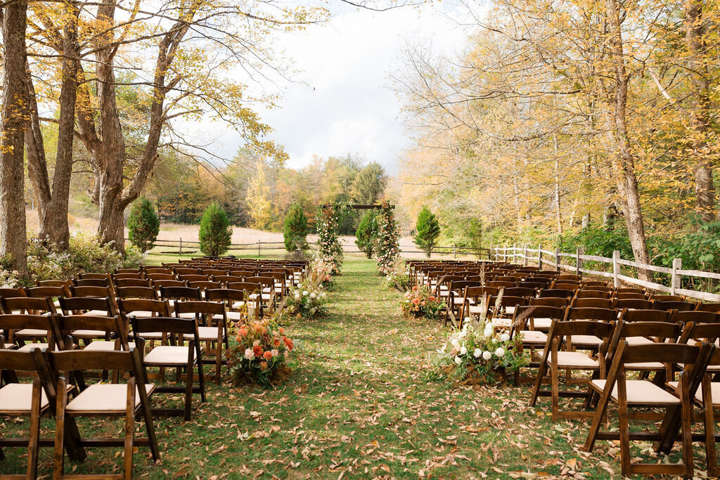 Sarah-Kevin-Gold-Wing-Photography-Vermont-Wedding-Grafton-Inn-Fall-Previews-43