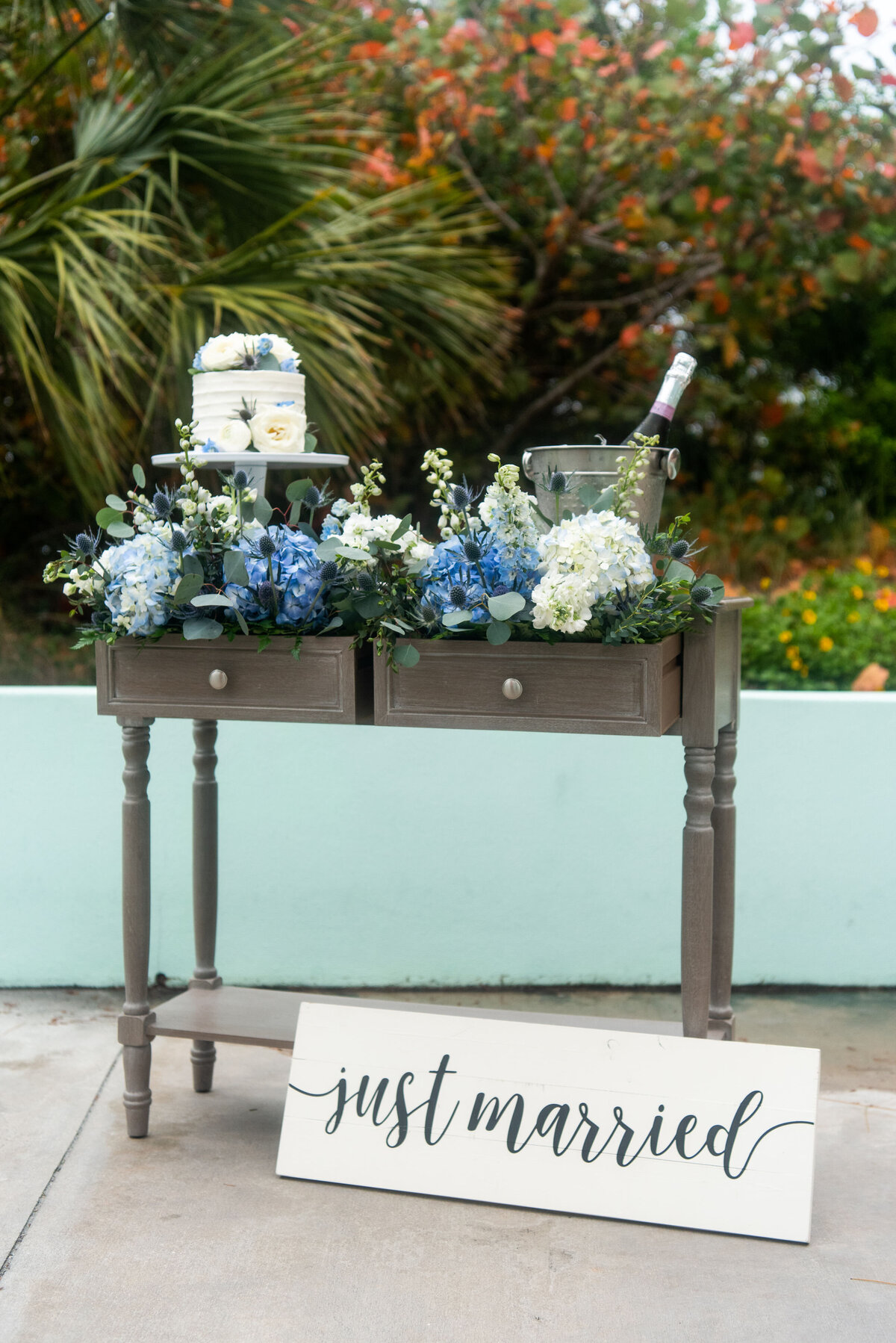 caroline-thomas-photo-florida-elopement-lions-club-chantilly-chic-celebrations-9