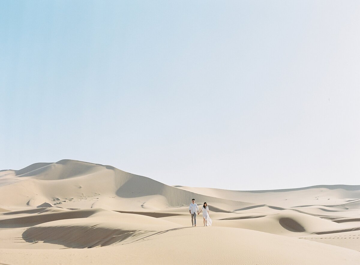 Vicki Grafton Photography Pre Wedding Session Engagement Morocco Sahara Desert Luxury Destiantion Photographer Fine art Film  14