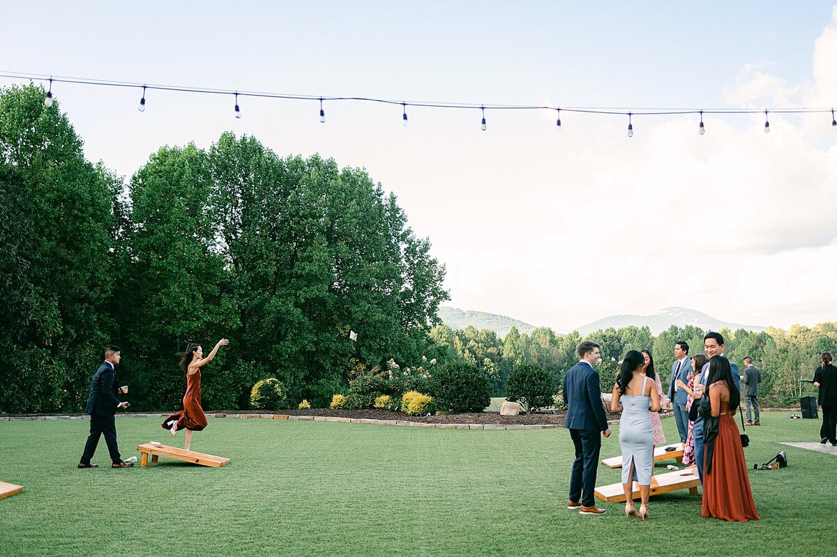AlexisLunsfordElegantweddingfeaturedonStyleMePretty_0043