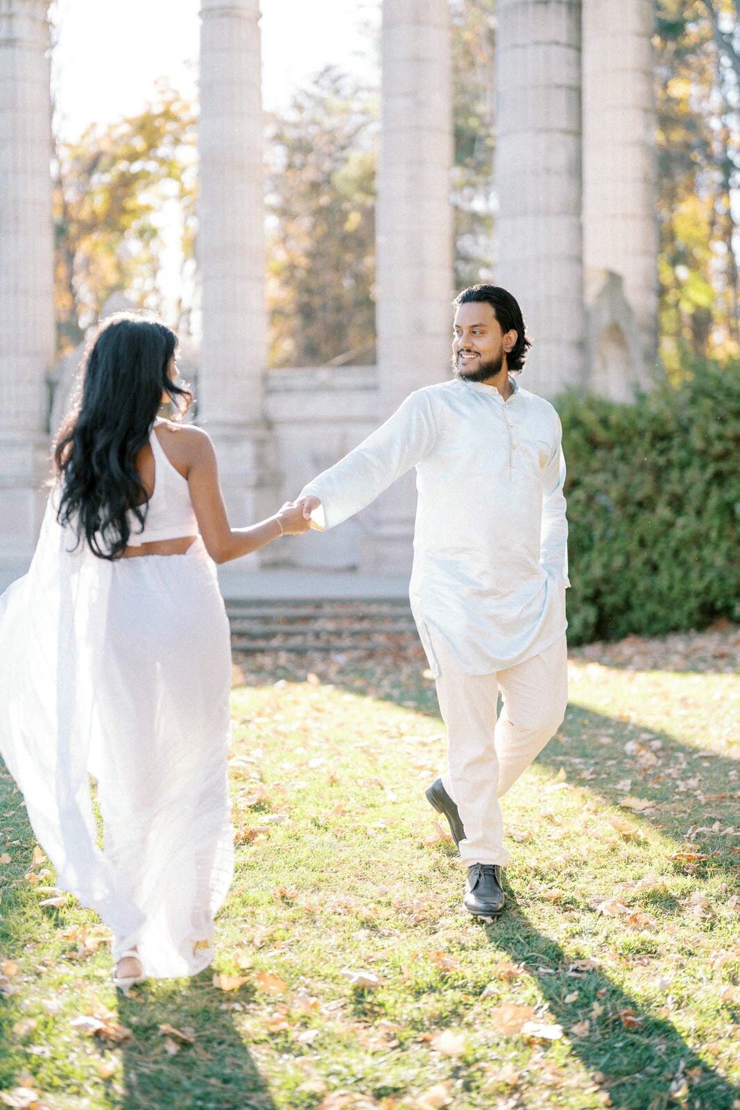 E4-Toronto-Engagement-Photoshoot-Judi-and-Raj-2024-11-03-2500px-1125