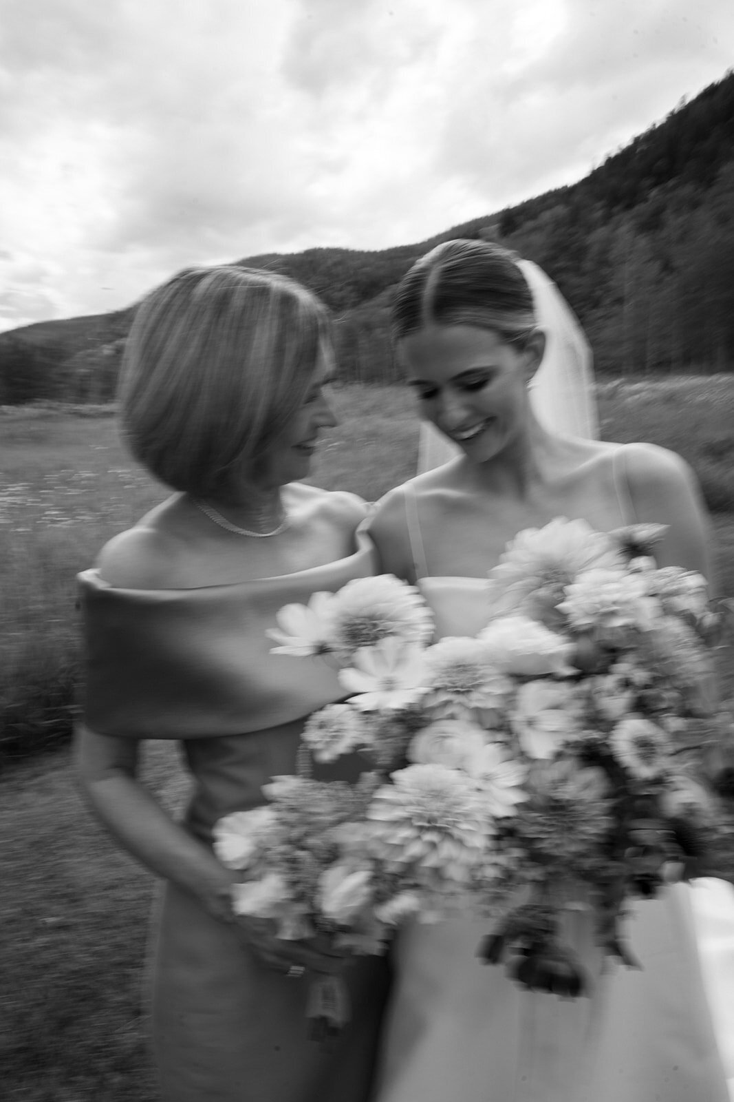 vail-wedding-family-portrait