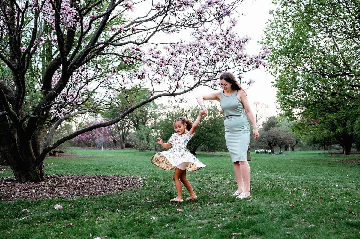 Mother child dance sunset magnolias McKennaPattersonPhotography