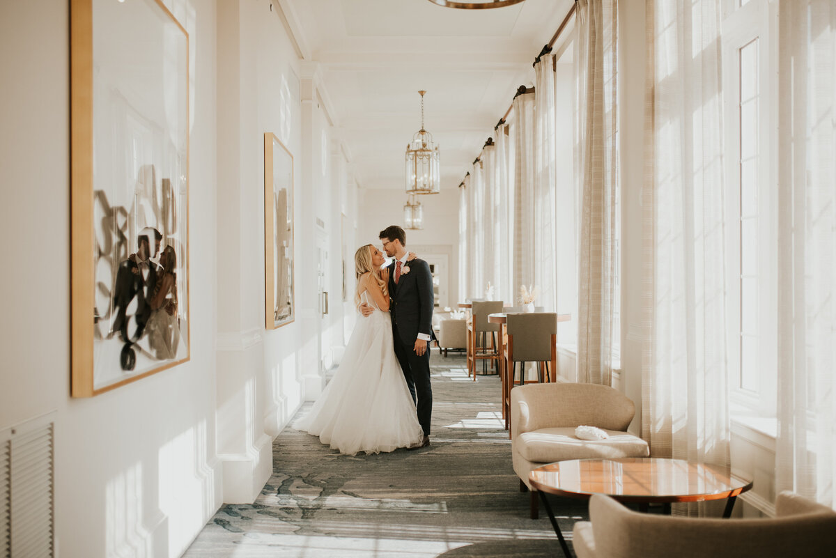 jujuphotography-weddingphotographer-weddingphotography-thevinoy-stpetersburgwedding