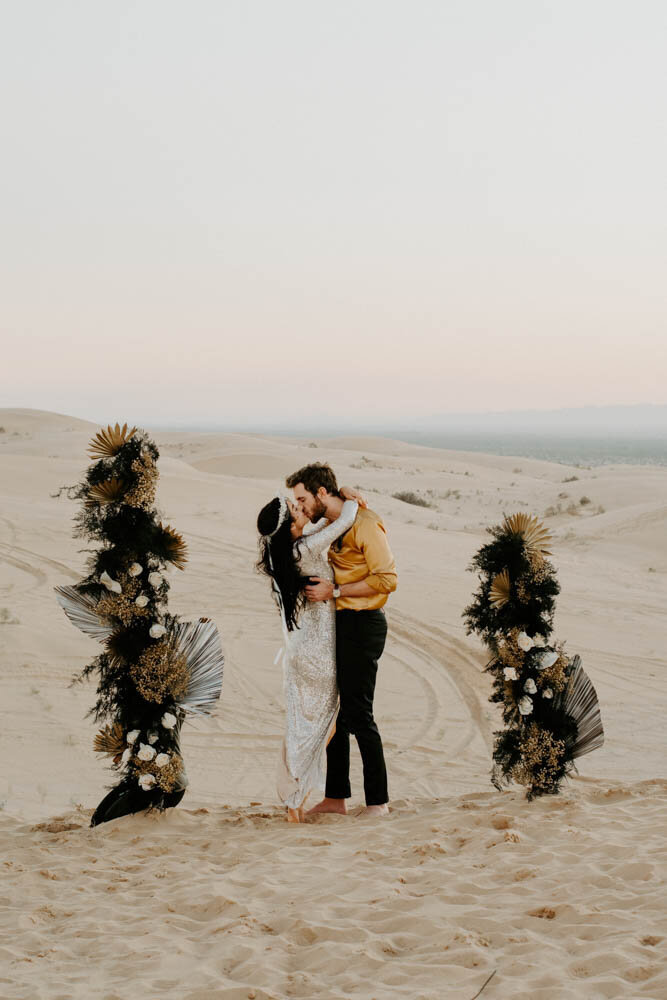 Utah San Dunes Elopement (14)