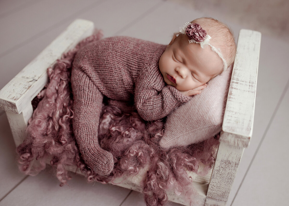 Edmonton Newborn Photography_Kelsie Kelly Photographer new 2024 (15)